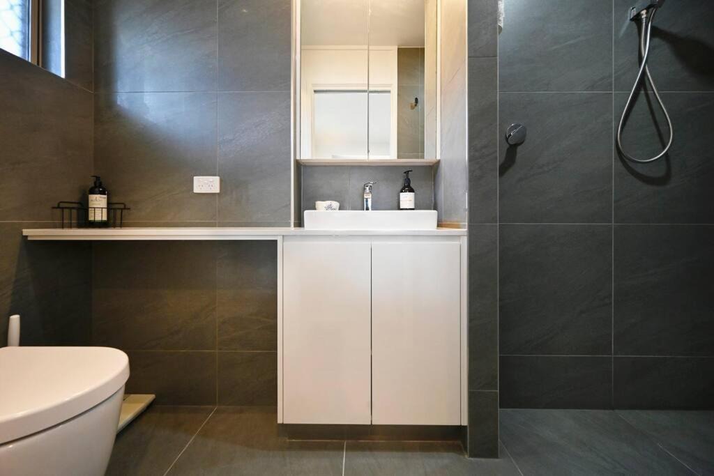 Photo of Bathroom in Warana