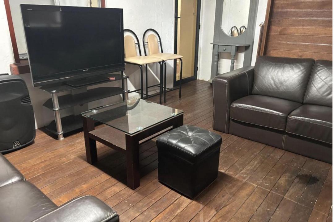 Photo of Livingroom in Macquarie Fields