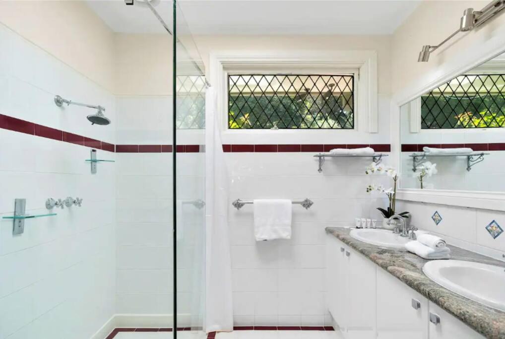 Photo of Bathroom in Mount Eliza