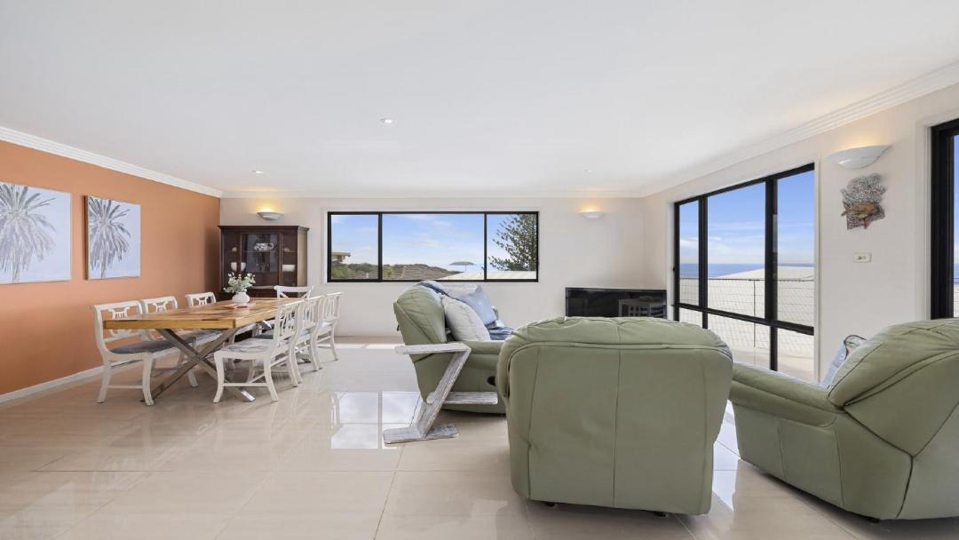 Photo of Livingroom in Emerald Beach
