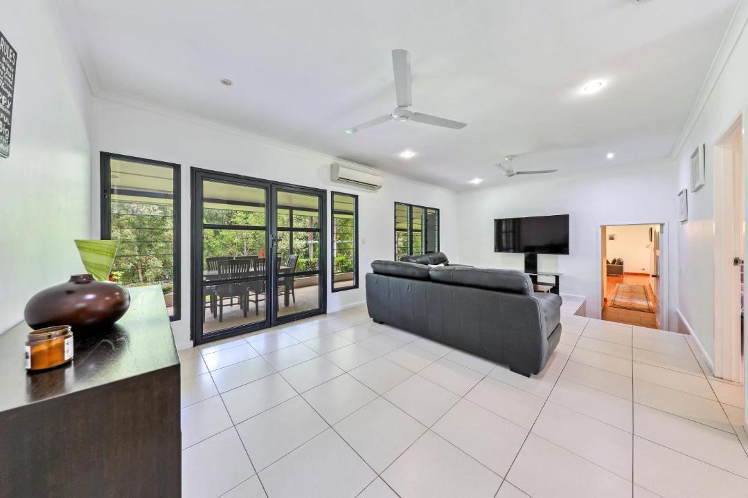 Photo of Livingroom in Darwin River