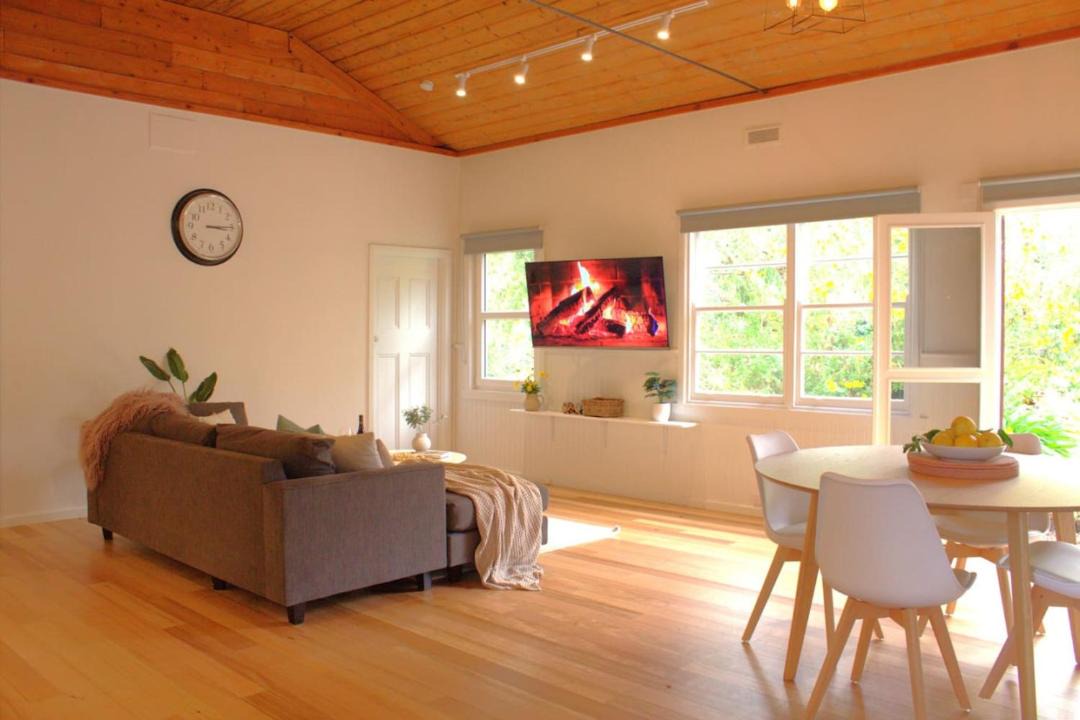 Photo of Livingroom in Badger Creek