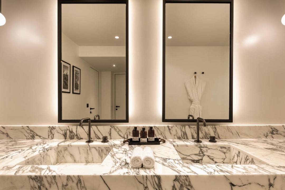Photo of Bathroom in Tholos