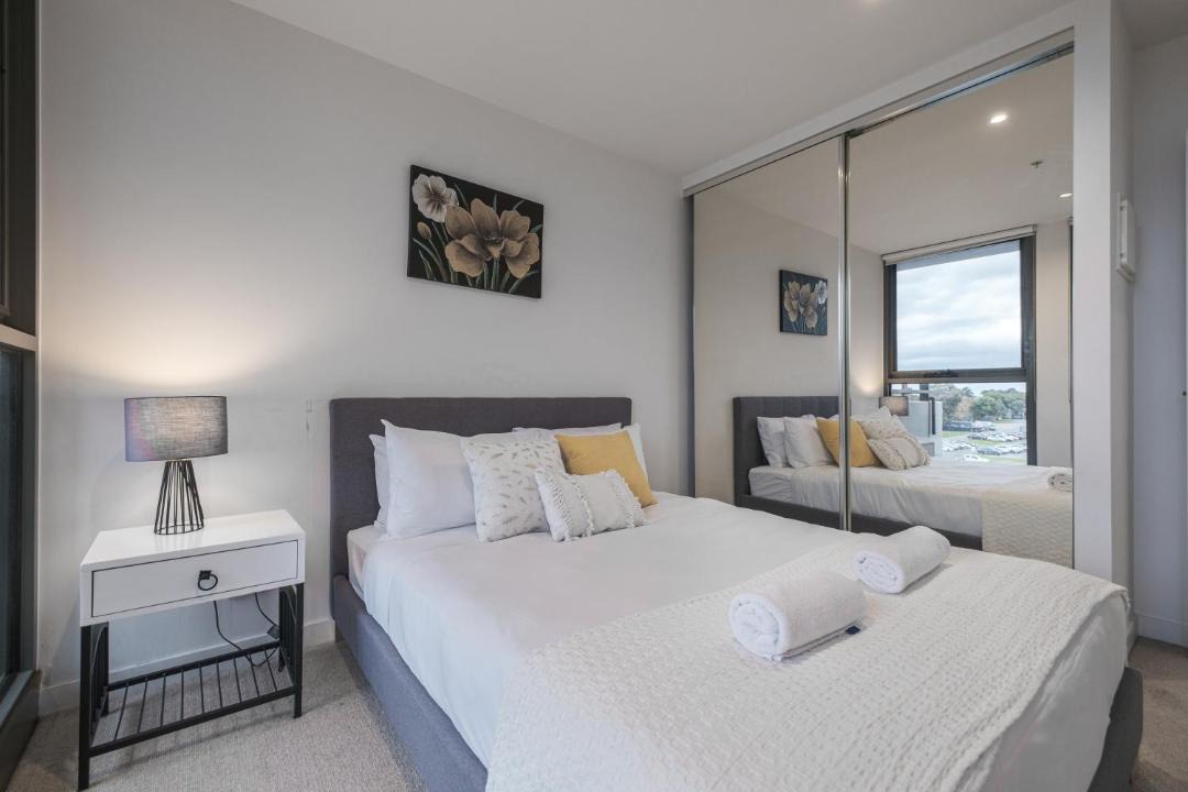 Photo of Bedroom in Caulfield North