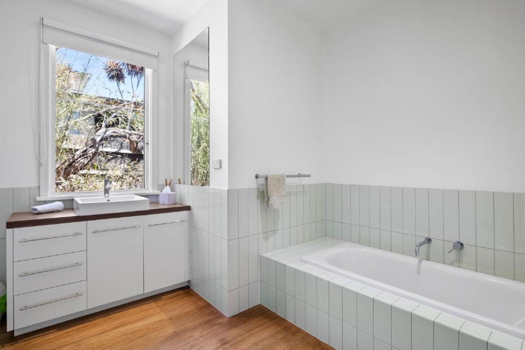 Photo of Bathroom in Anglesea