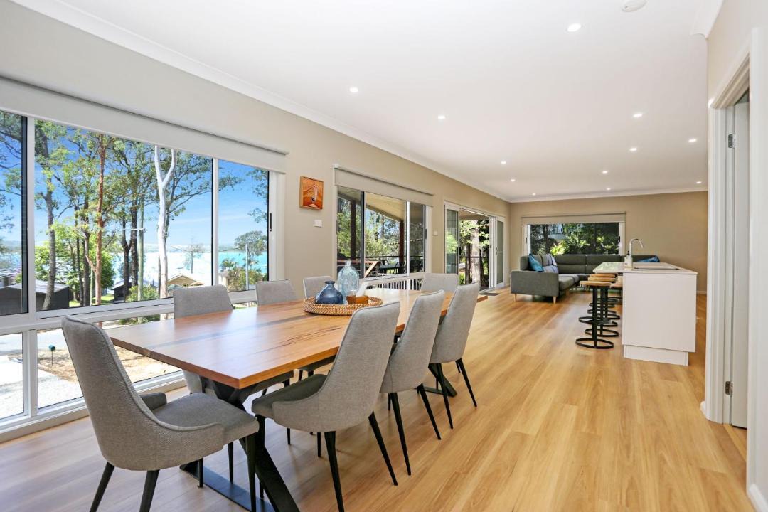 Photo of Livingroom in North Arm Cove