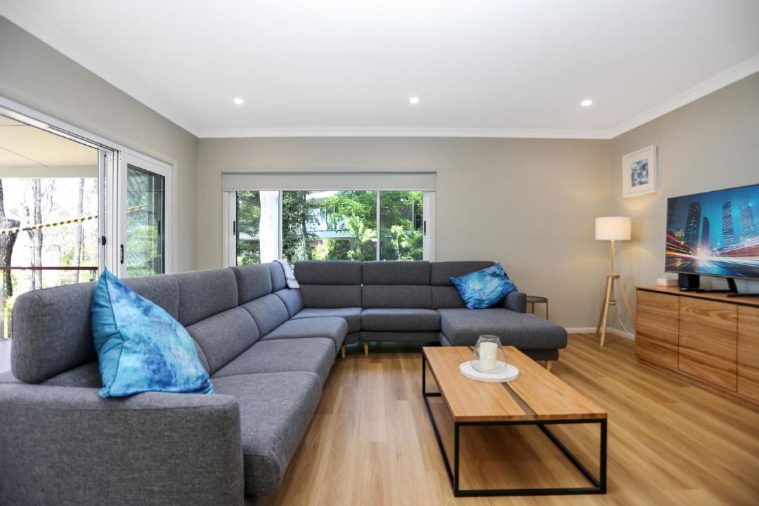 Photo of Livingroom in North Arm Cove