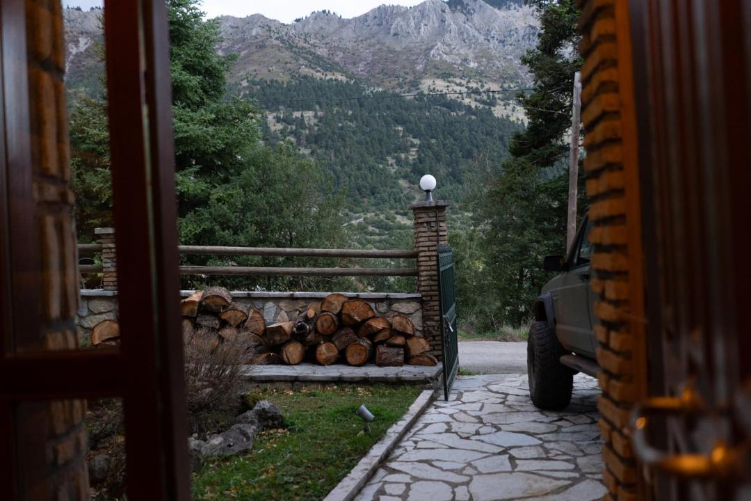 Photo of Others in Eptalofos
