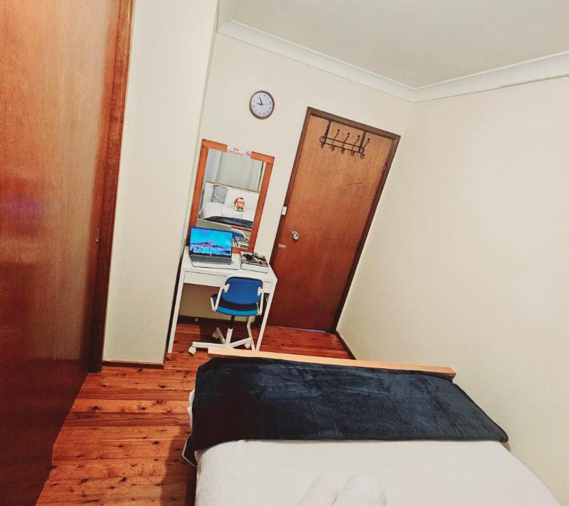 Photo of Bedroom in Doonside