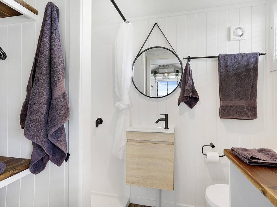 Photo of Bathroom in Palmers Channel
