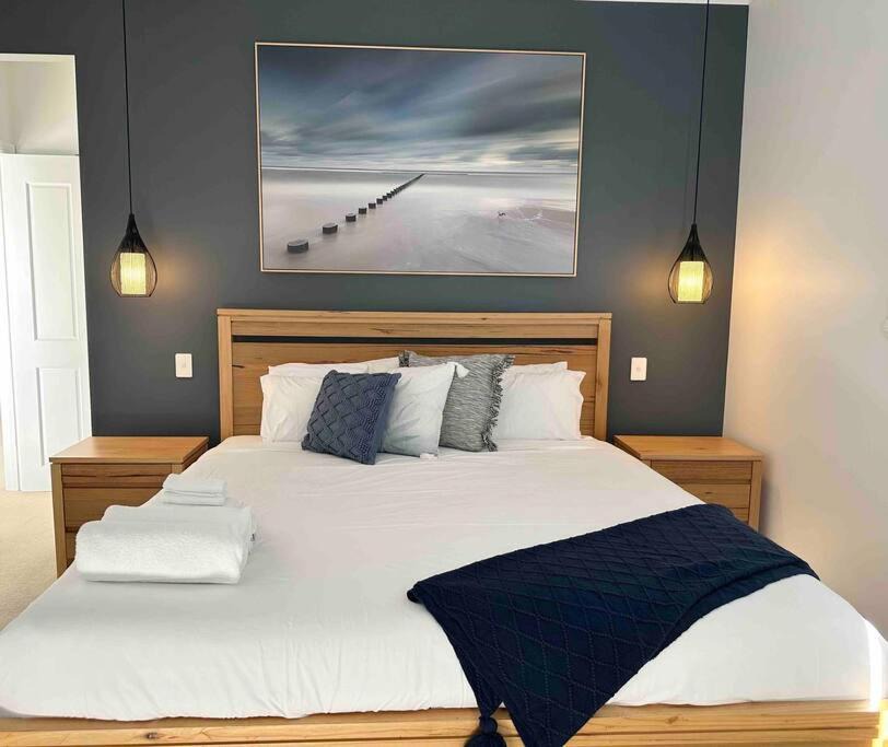 Photo of Bedroom in White Beach