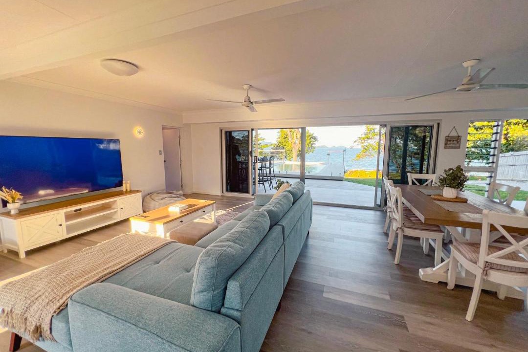 Photo of Livingroom in South Mission