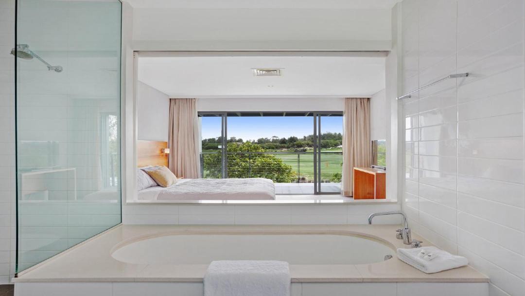 Photo of Bathroom in Magenta Shores