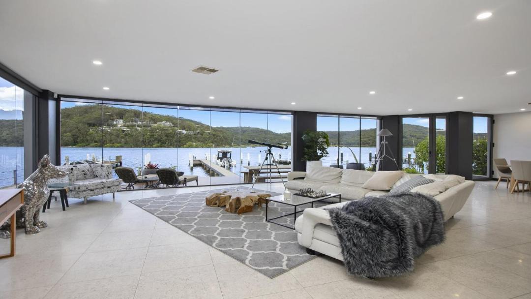 Photo of Livingroom in Booker Bay