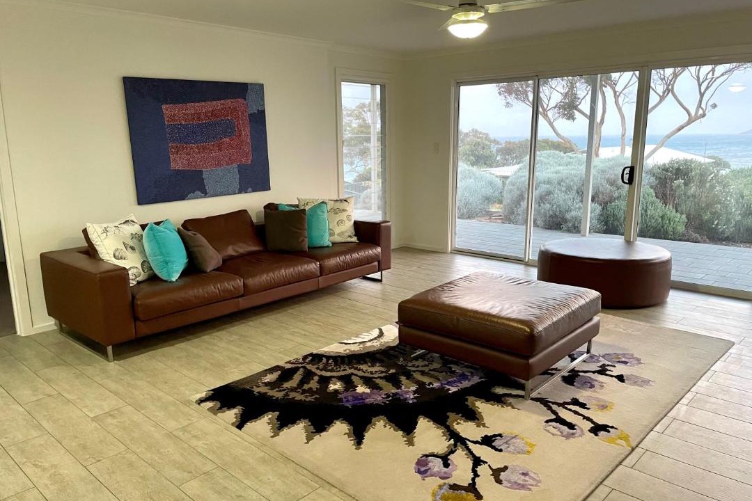 Photo of Livingroom in Emu Bay