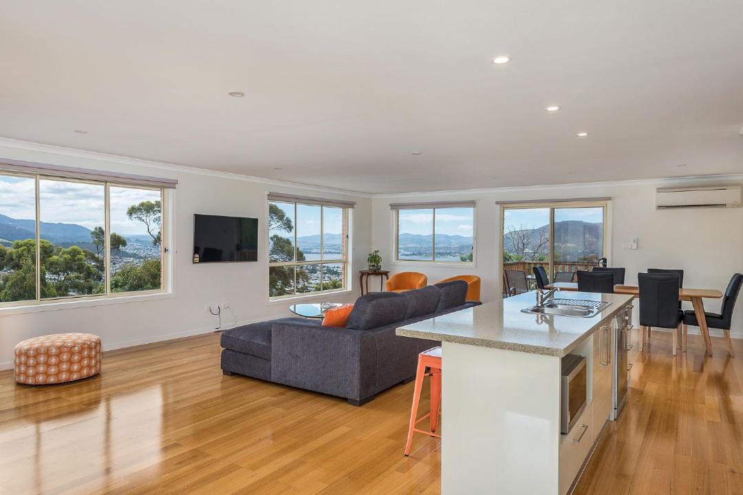 Photo of Livingroom in West Moonah