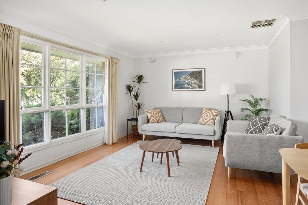 Photo of Livingroom in Hampton