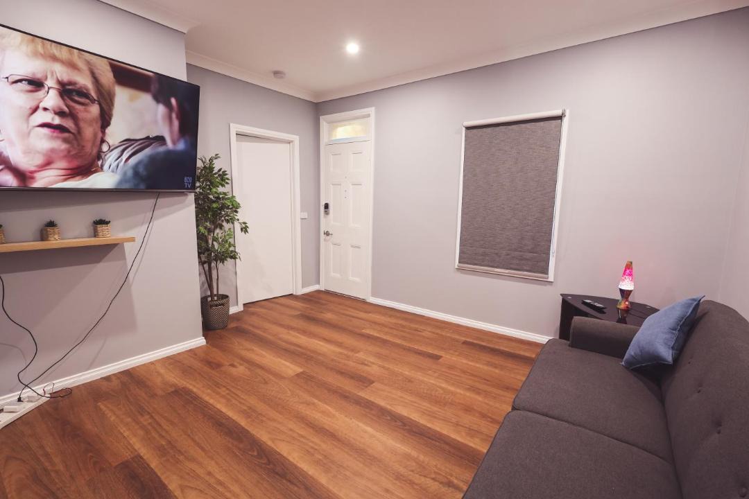 Photo of Livingroom in Long Gully