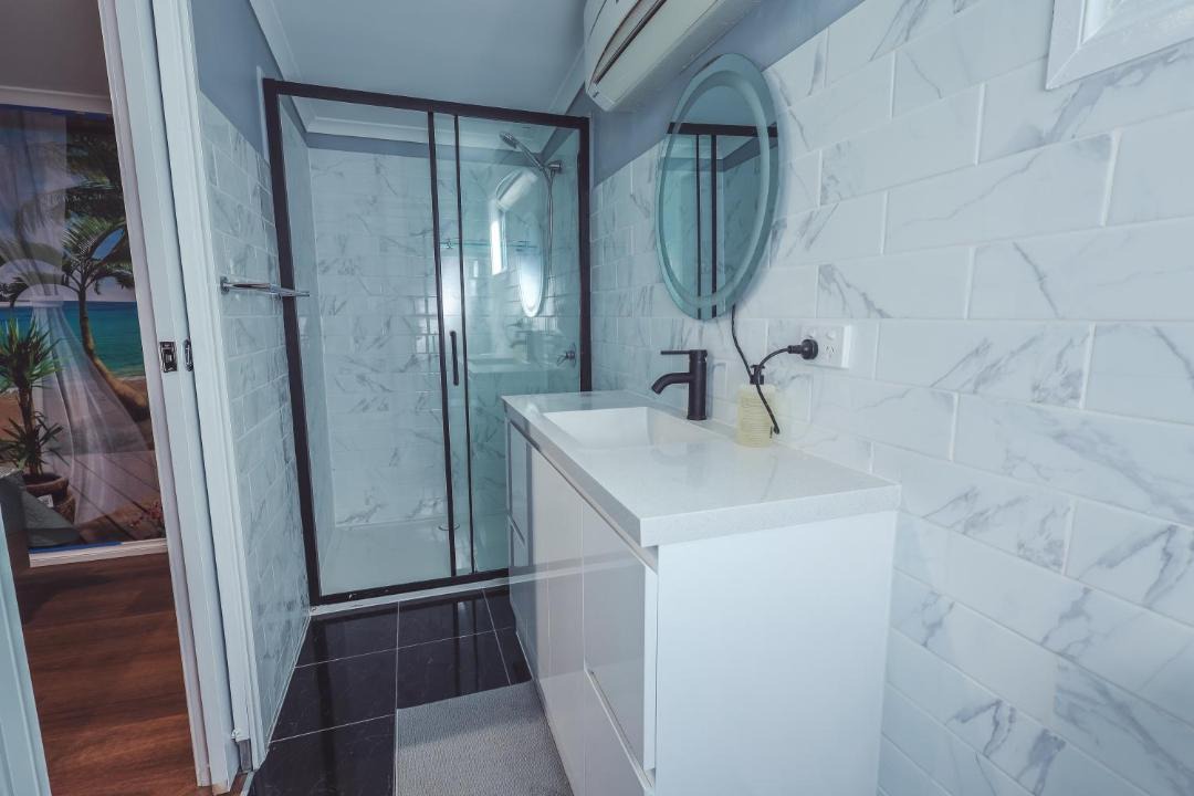 Photo of Bathroom in Long Gully