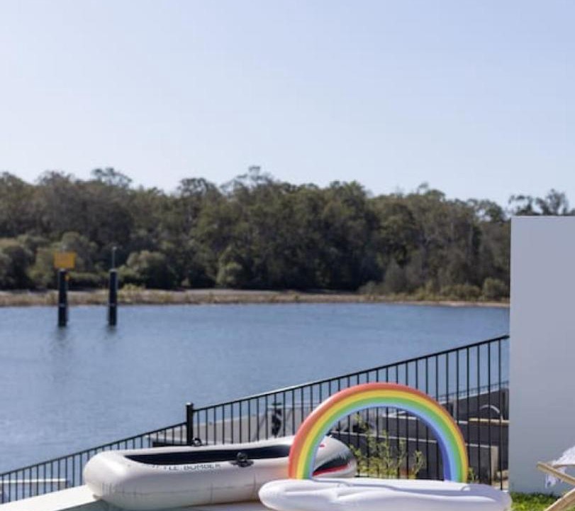 Photo of Others in Helensvale
