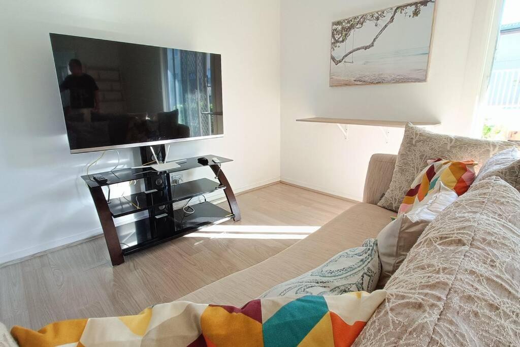 Photo of Livingroom in Baulkham Hills