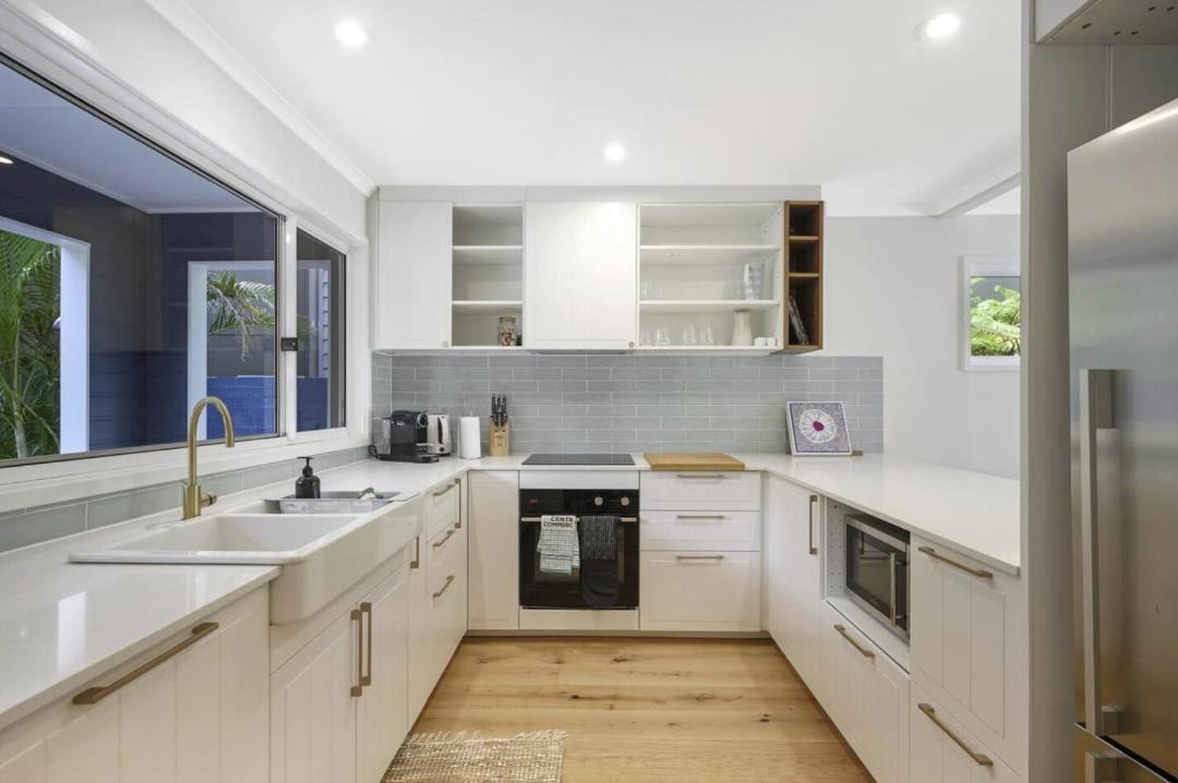 Photo of Kitchen in Macmasters Beach