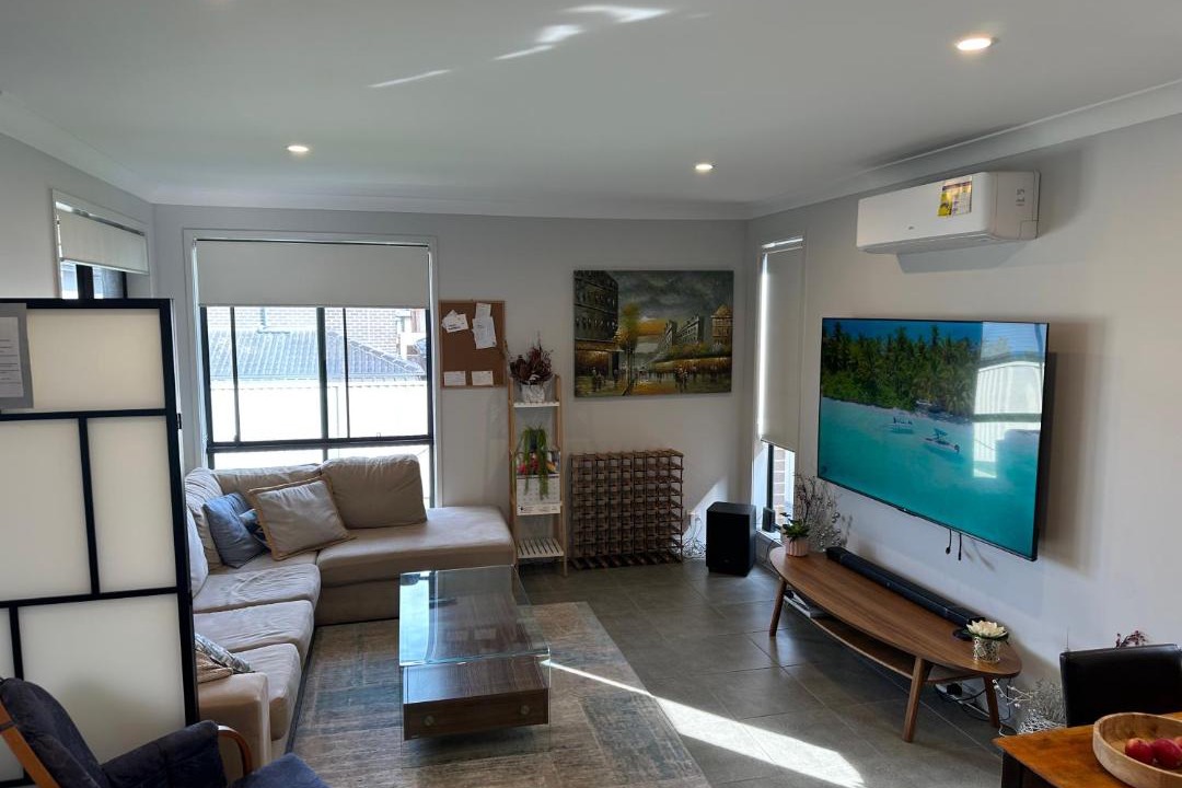 Photo of Livingroom in Austral