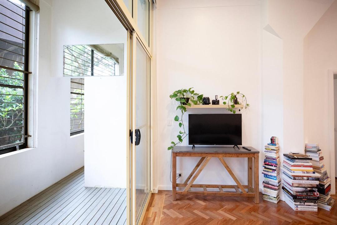 Photo of Livingroom in Woolloomooloo