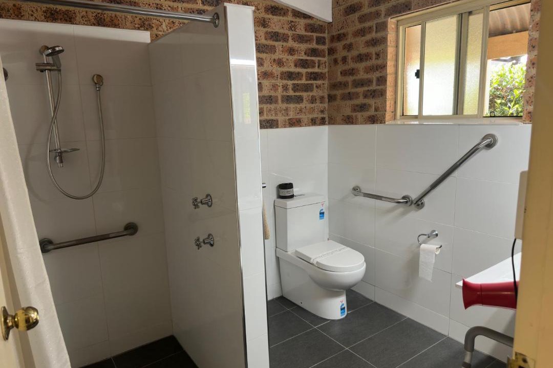 Photo of Bathroom in Coonabarabran