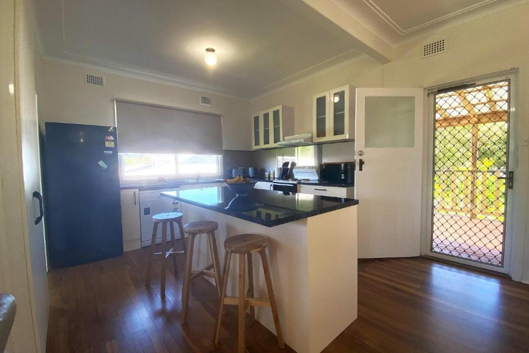 Photo of Kitchen in Hyland Park
