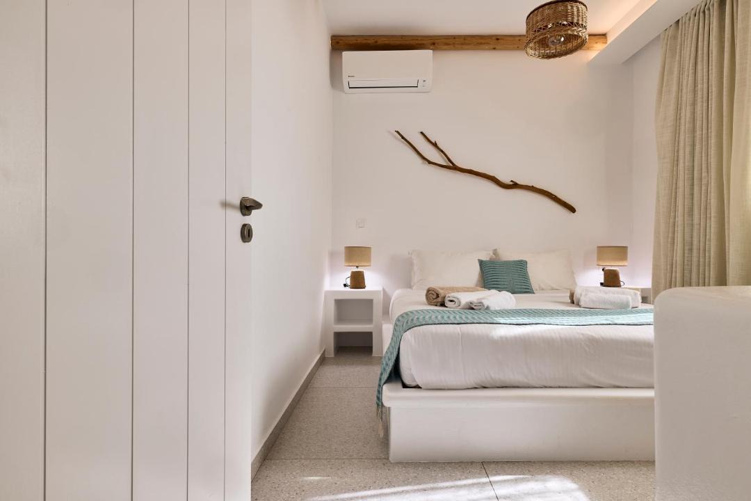 Photo of Bedroom in Milos