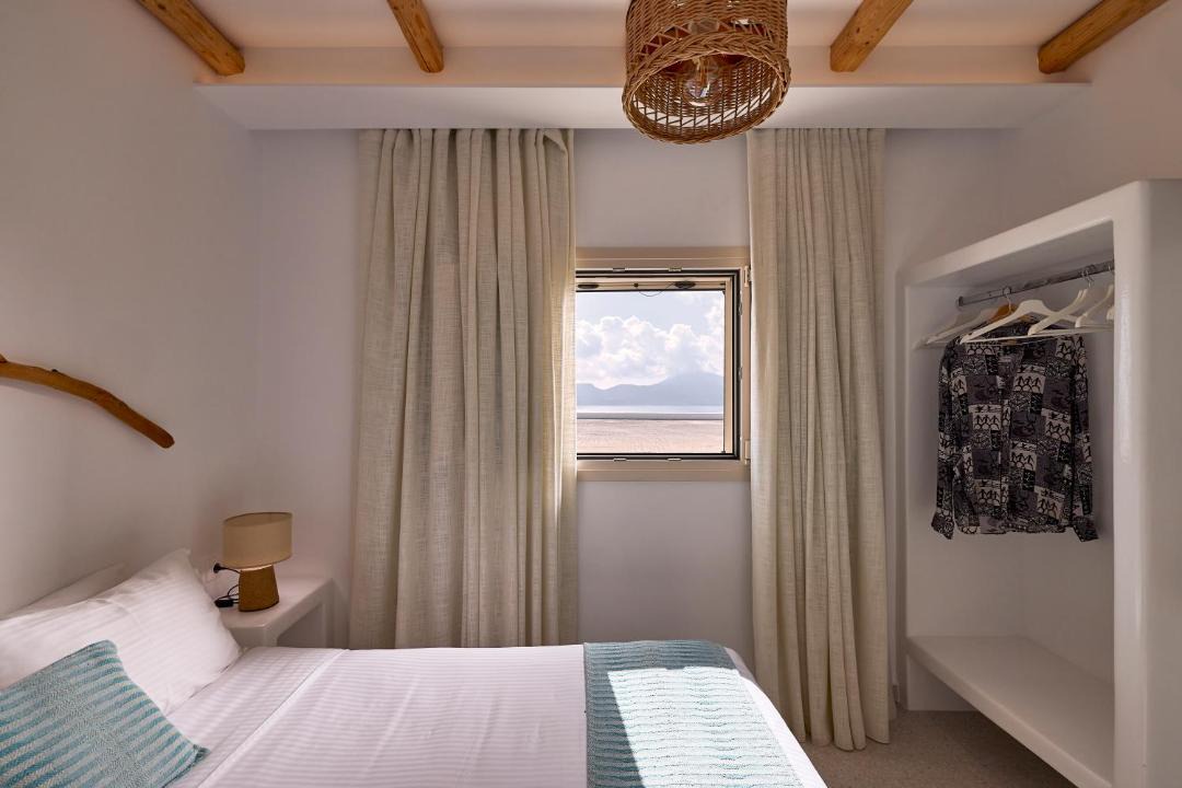 Photo of Bedroom in Milos