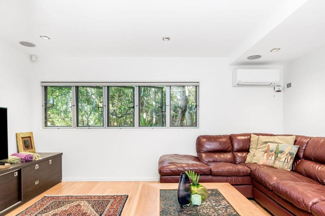 Photo of Livingroom in Suffolk Park