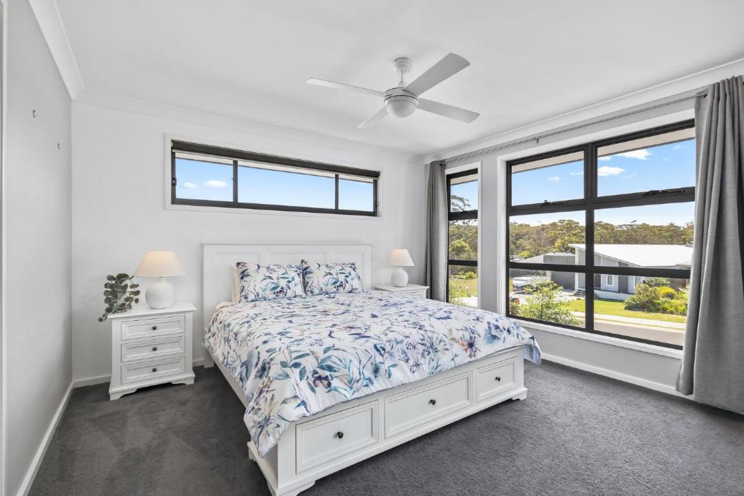 Photo of Bedroom in Dolphin Point