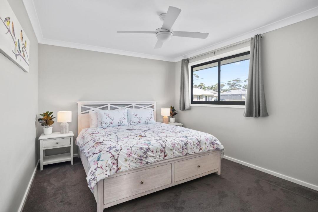 Photo of Bedroom in Dolphin Point
