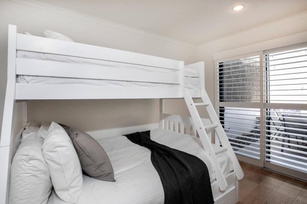 Photo of Bedroom in Semaphore