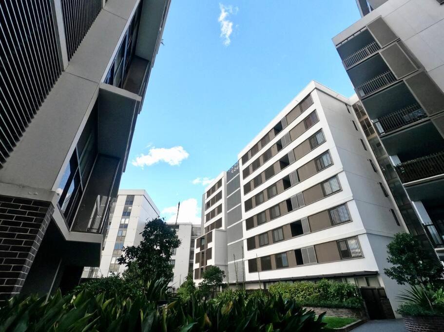 Photo of Others in Wentworth Point