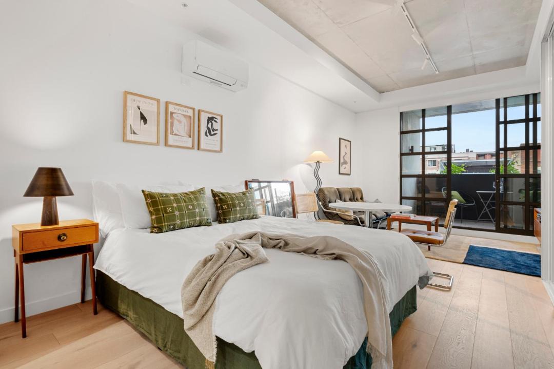 Photo of Bedroom in Collingwood North