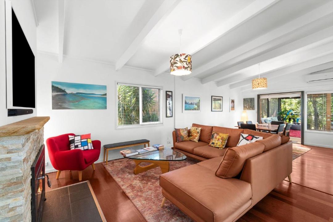 Photo of Livingroom in Mossy Point