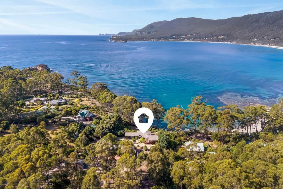 Photo of Others in Eaglehawk Neck