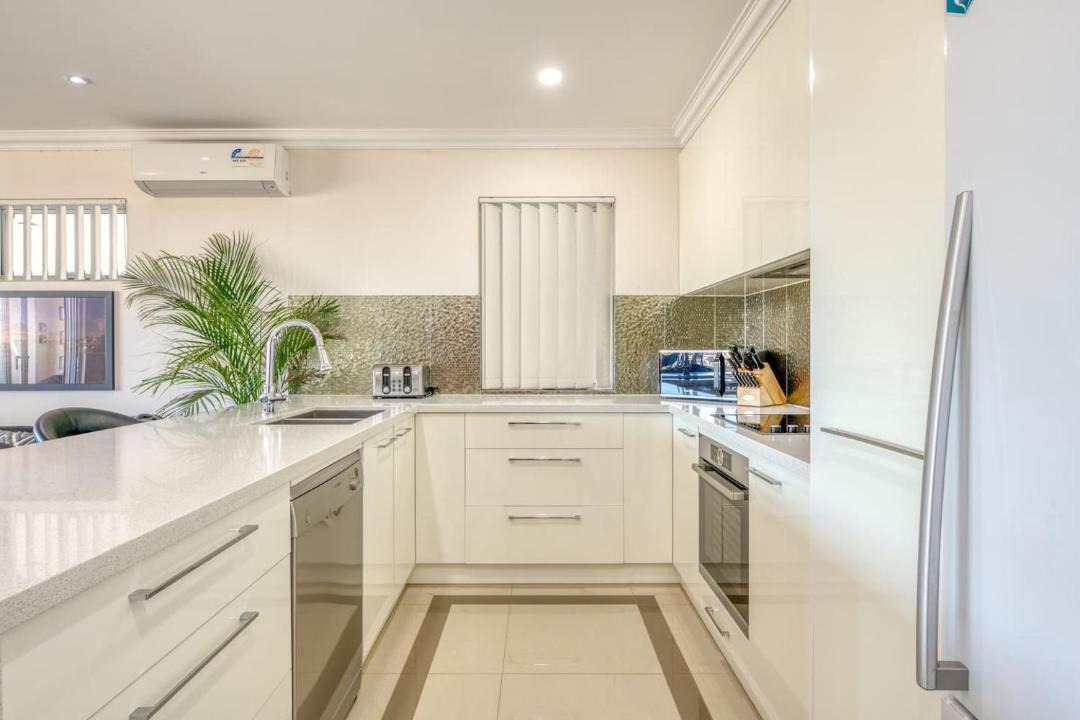 Photo of Others in Mindarie