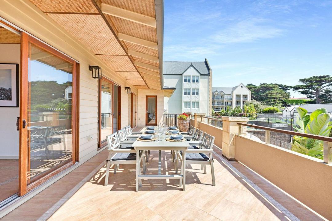Photo of Patio Balcony in Portsea
