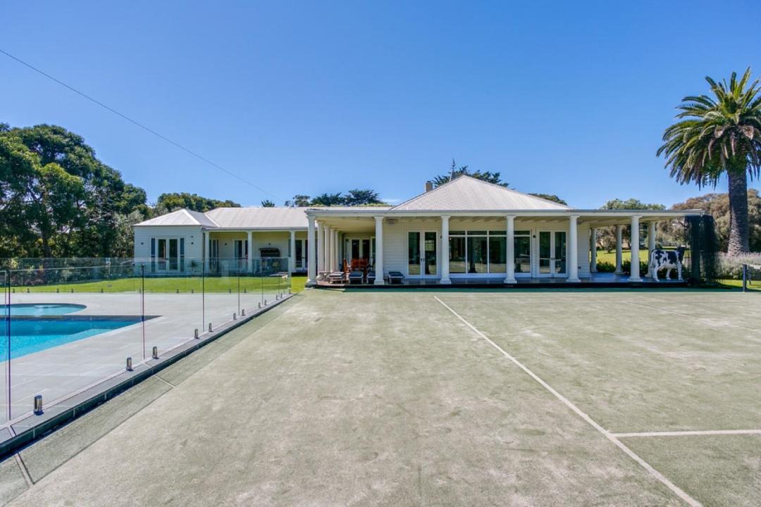 Photo of Others in Portsea