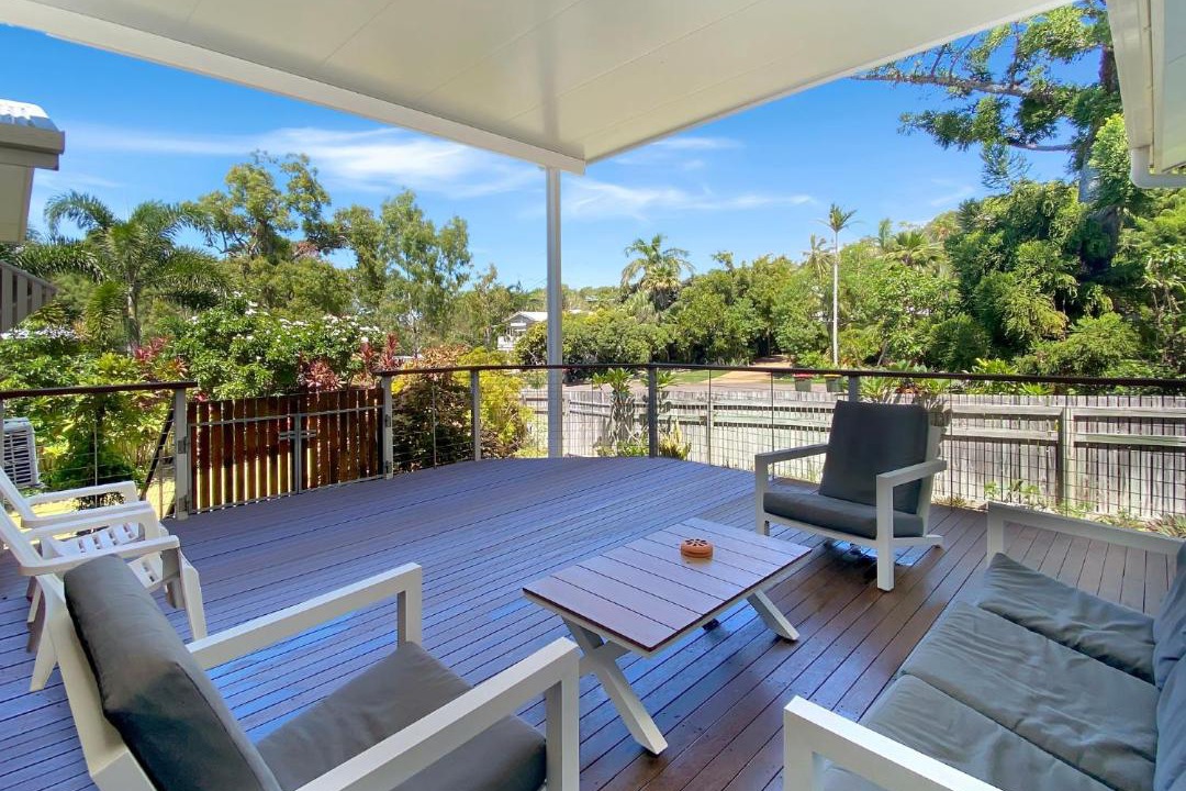 Photo of Patio Balcony in Picnic Bay
