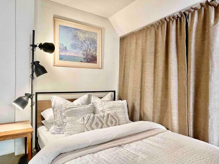 Photo of Bedroom in Burwood East