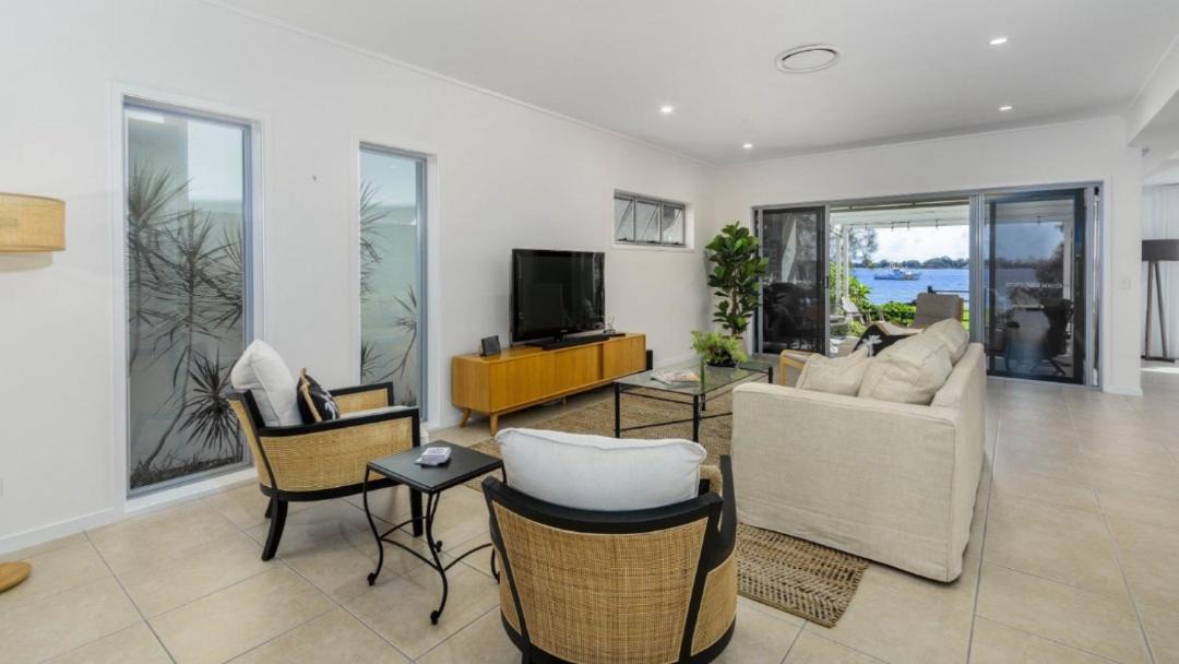 Photo of Livingroom in Sandstone Point