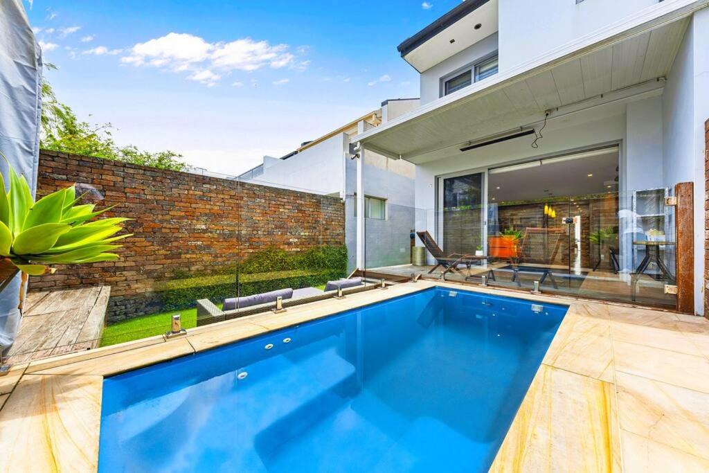 Photo of Outdoor in Eastlakes