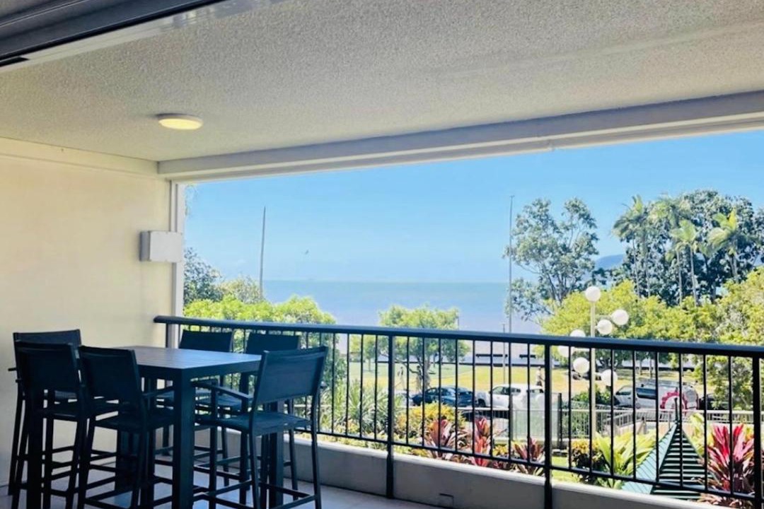 Photo of Patio Balcony in Cairns Central Business District