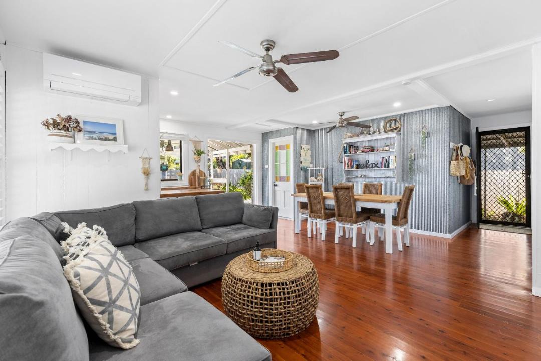 Photo of Livingroom in Manyana
