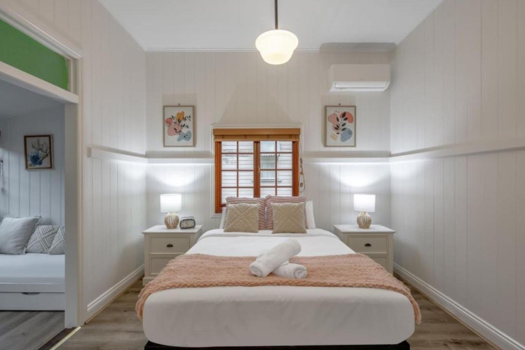 Photo of Bedroom in Highgate Hill